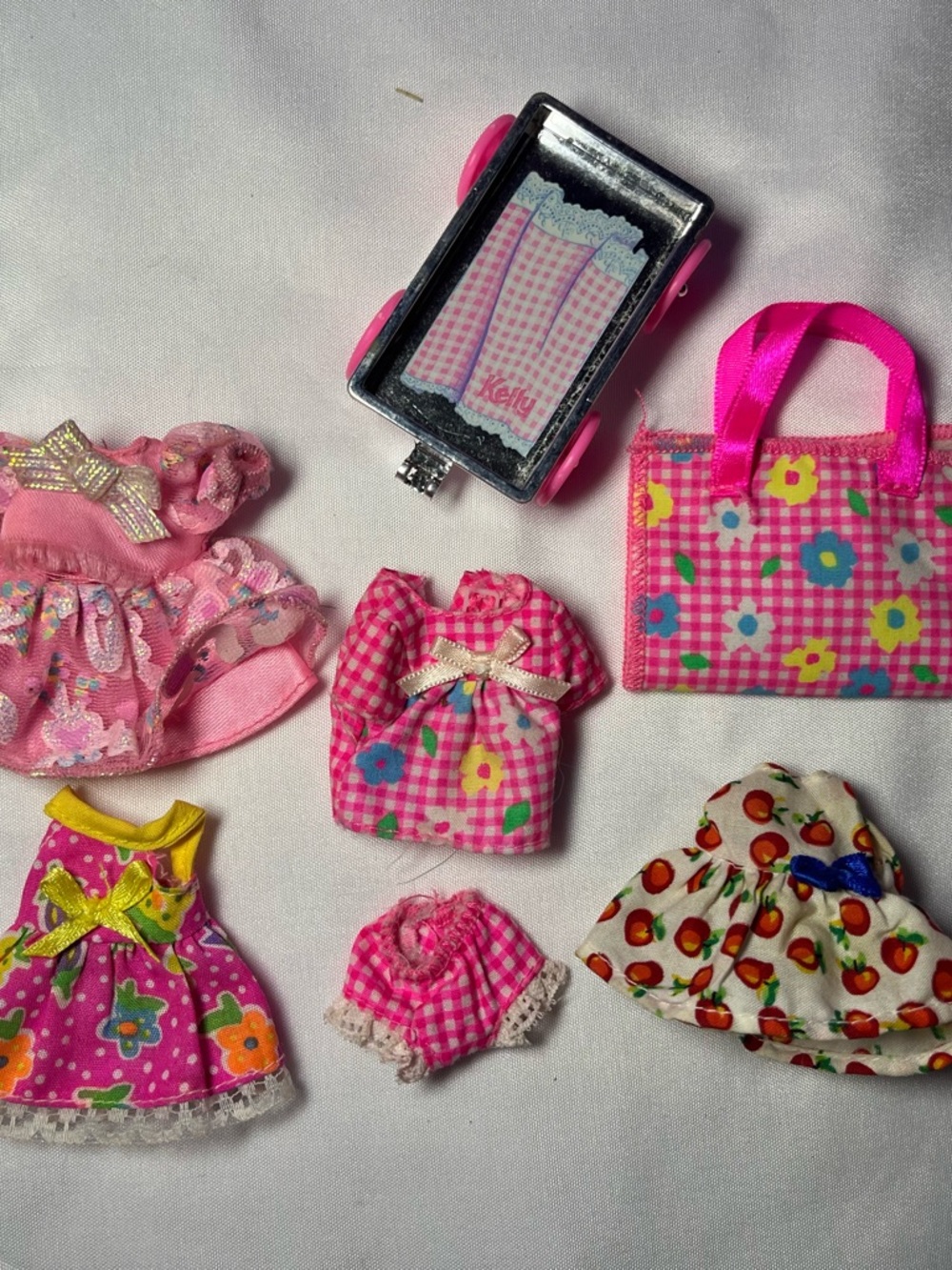 Vintage 90s Barbie‎ Kelly Doll Clothes Lot Dresses Outfit Wagon Accessories
